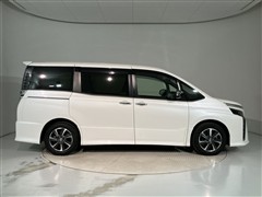 ヴォクシー ZS キラメキ3