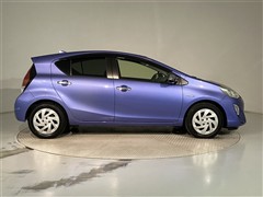 アクア GブラックソフトレザーSEL