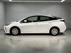 プリウス S セーフティプラス2