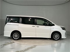 ヴォクシー ZS キラメキ2 7ニン