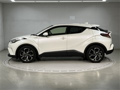 C-HR ハイブリッド G