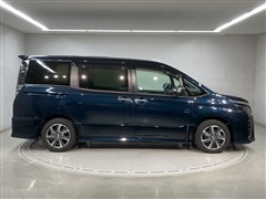 ヴォクシー ZS キラメキ3 7ニン