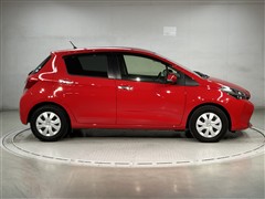 ヴィッツ F LEDエディション