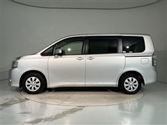 ヴォクシー XLエディション 8ニン