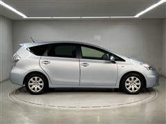 プリウスアルファ S Lセレクション