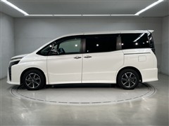 ヴォクシー ZS キラメキ3 7ニン