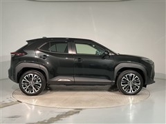 ヤリスクロス HV Z