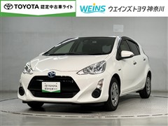 トヨタ アクア S スタイルブラック