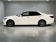 クラウン HV ロイヤルサル-ン