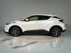 C-HR ハイブリッド G