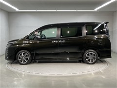 ヴォクシー ZS キラメキ3 7ニン