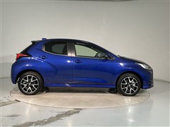 ヤリス ハイブリッド Z 4WD