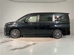 ヴォクシー HEV S-G 7ニンノリ