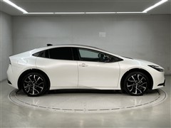 プリウス PHEV Z