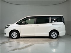 ヴォクシー X 7ニンノリ
