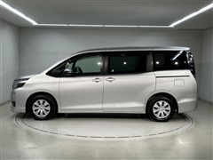 ヴォクシー X 7ニンノリ