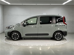 シエンタ HEV Z 5ニンノリ