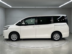 ヴォクシー V 7ニンノリ