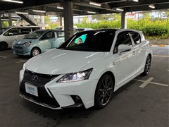レクサス CT200h Fスポーツ