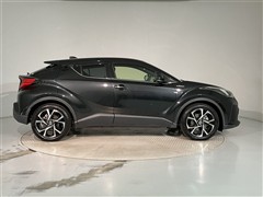 C-HR ハイブリッド G