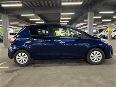 ヴィッツ 1.3F セーフティED3