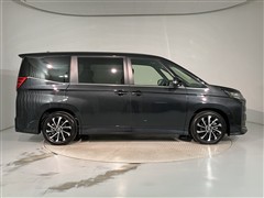 ノア S-Z 7ニンノリ