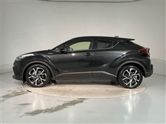 C-HR ハイブリッド G