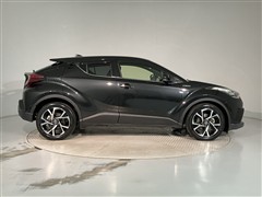 C-HR ハイブリッド G