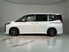 ノア HEV S-Z