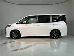 ノア HEV S-Z