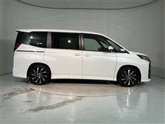 ノア HEV S-Z