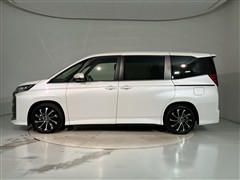 ノア HEV S-Z