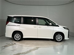 ノア HEV S-G 4WD 7ニンノリ