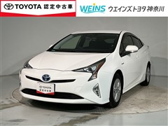 プリウス S