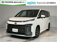トヨタ ヴォクシー HEV S-Z