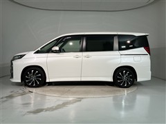 ノア HEV S-Z