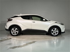 C-HR HV S LEDエディション