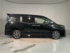 ヴォクシー ZS キラメキ3 7ニン