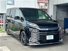 ヴォクシー HEV S-Z