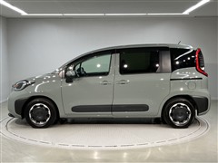 シエンタ HEV Z 7ニンノリ