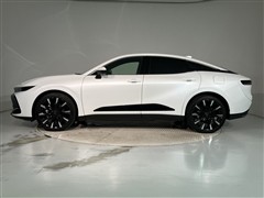 クラウンクロスオーバー RS