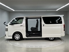 ハイエース ダークプライム2 4WD