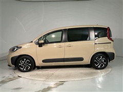 シエンタ HEV Z 5ニンノリ