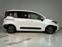シエンタ HEV Z 7ニンノリ