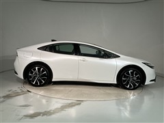 プリウス PHEV Z