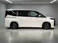 ノア ハイブリッド S-Z