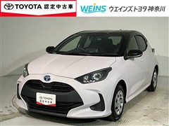 ヤリス ハイブリッド X