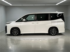 ヴォクシーHV S-Z