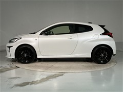GRヤリス RS