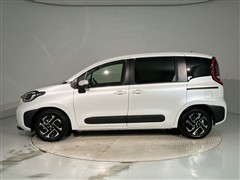 シエンタ HEV Z 7ニンノリ